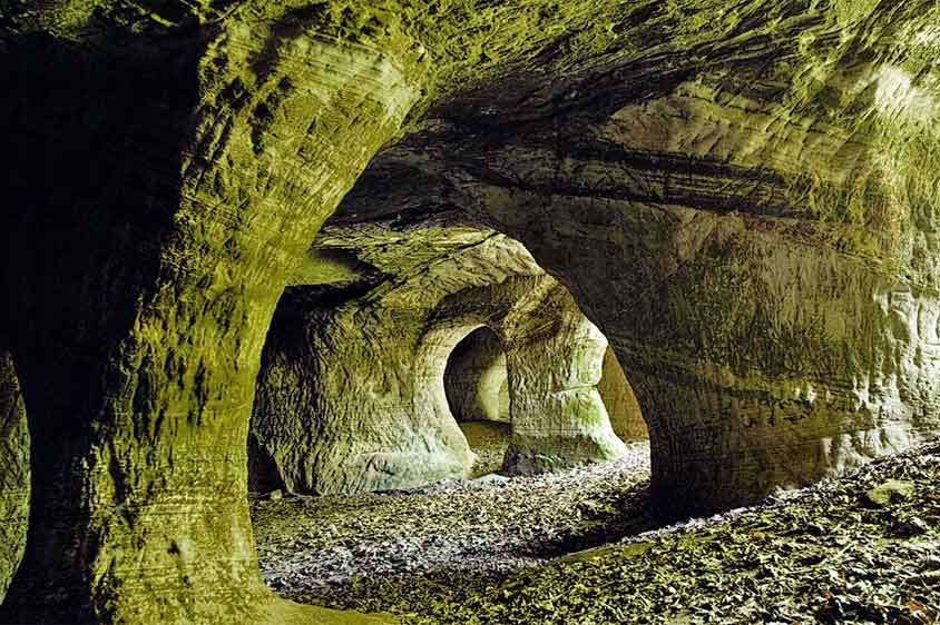 Beeston caves